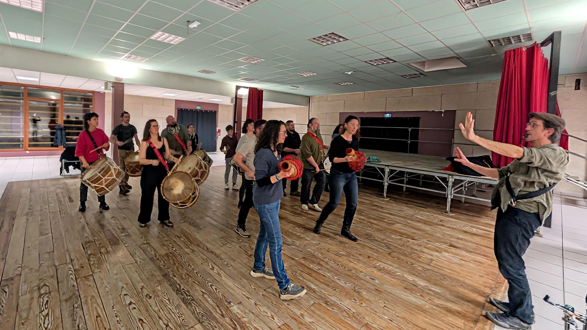 Atelier de percussions Baque Aròu